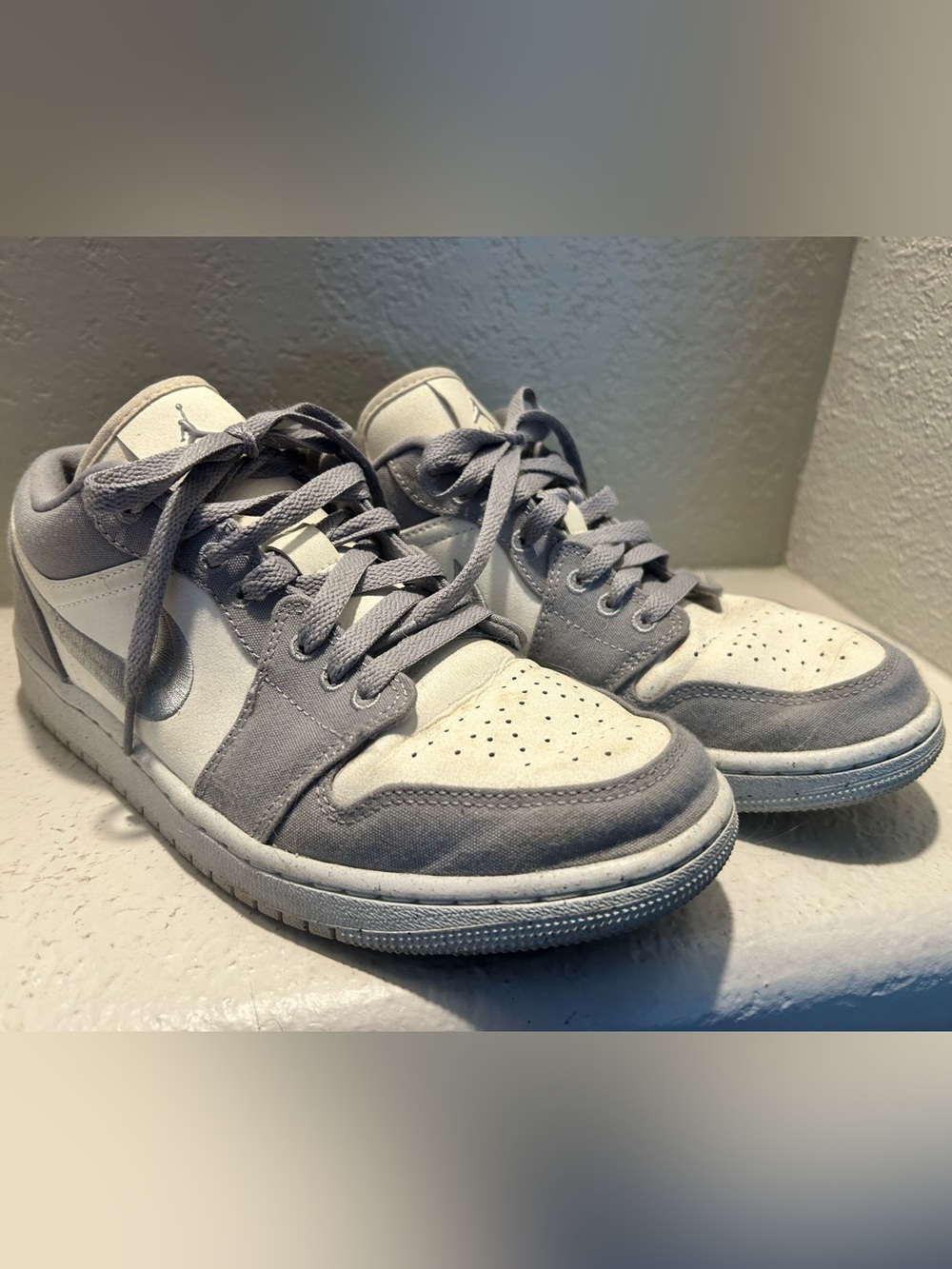Jordan 1 Low Light Steel Grey White Nike Women’s Sz 9 back to school shoes